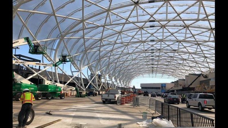 <p>Travelers beware: Roads close at Atlanta airport for canopy construction</p> <p>Travelers beware: Roads close at Atlanta airport for canopy construction</p>
