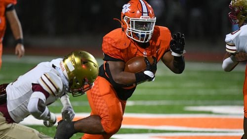 Khyair Spain, running back for Parkview, runs the ball at the Parkview vs. Brookwood High School Football game on Friday, Oct. 28, 2022, at Parkview High School in Lilburn, Georgia. (Jamie Spaar for the Atlanta Journal Constitution)