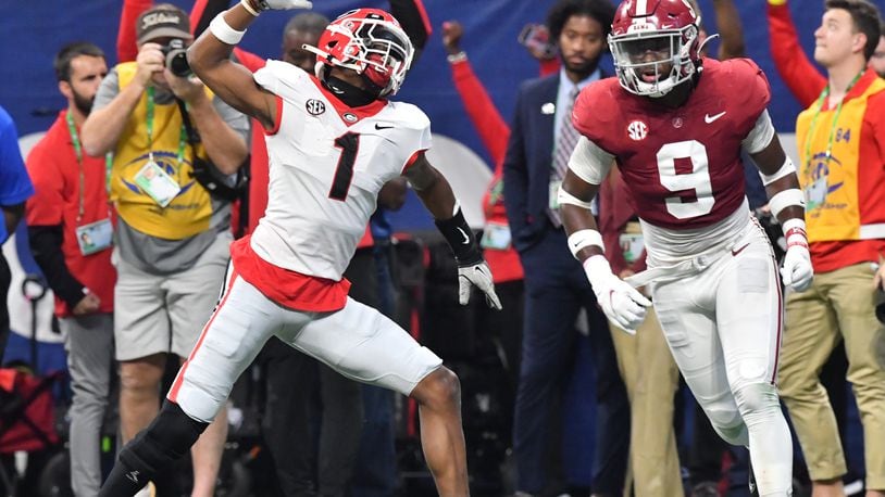 WATCH: UGA Football WR George Pickens Scores LONG TD On Monday