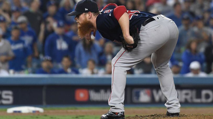 Braves continue expensive offseason, sign Craig Kimbrel to four