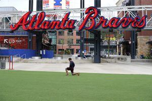 SunTrust Park signs begin coming down -- about 150 to go