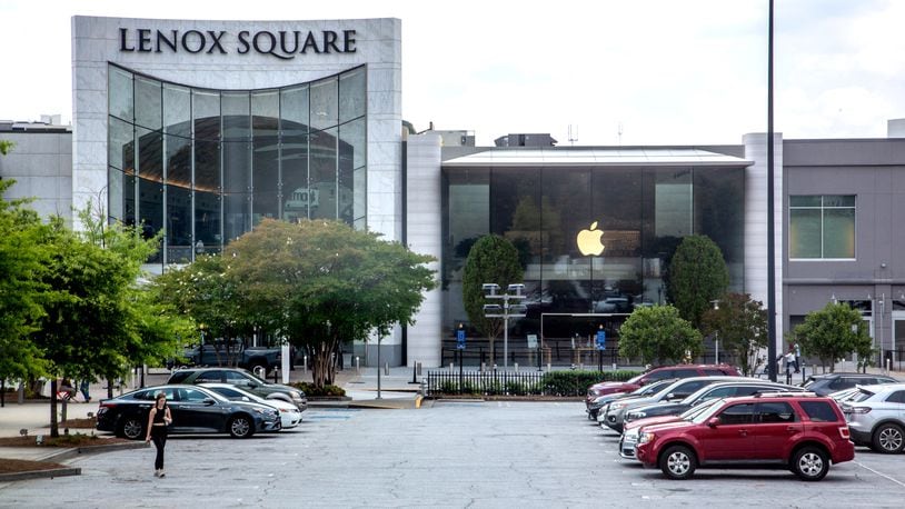 Lenox Square Mall: Where To Shop And Eat 