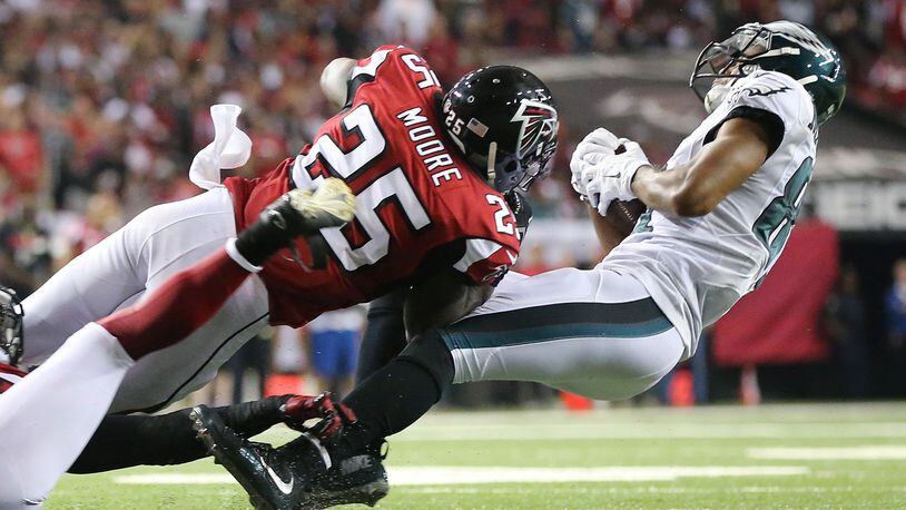 Falcons safety William Moore fined for hit on Eagles receiver Jordan  Matthews – The Mercury