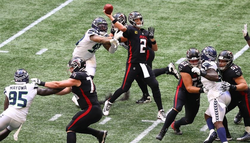 Falcons 25, Seahawks 38: Seattle thrashes Atlanta in their house - The  Falcoholic