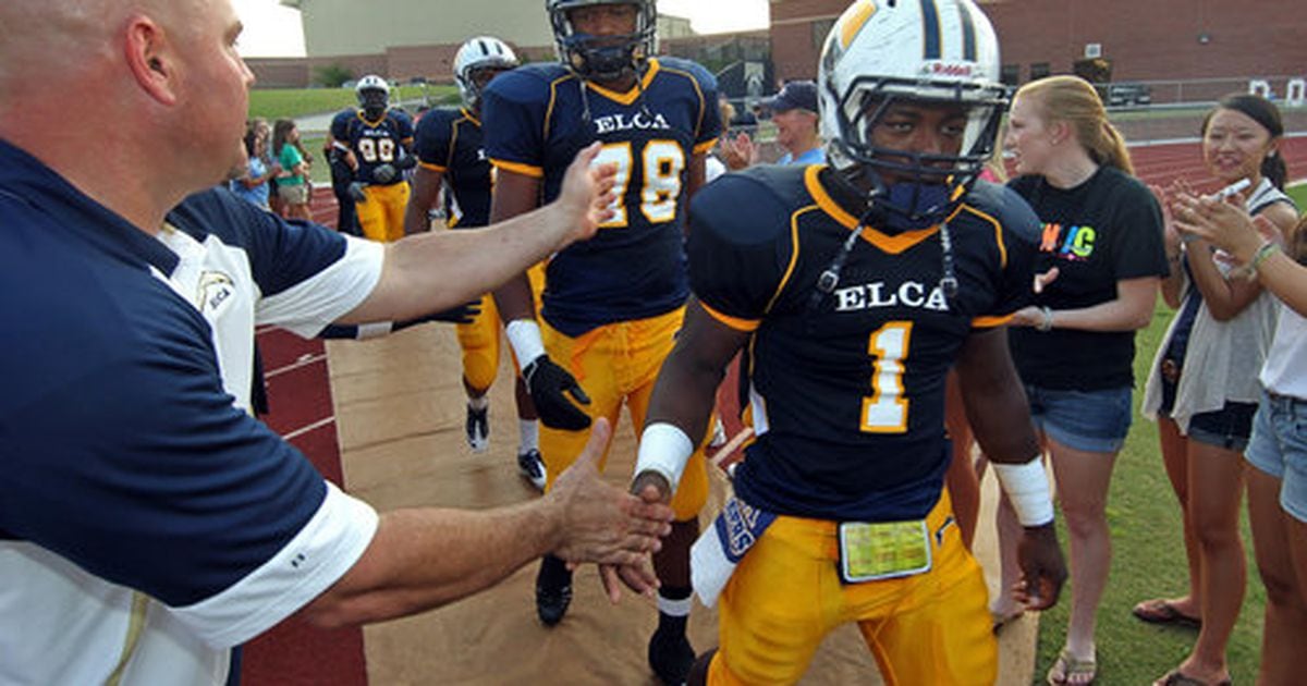 ELCA football promotes defensive coordinator, alumnus Rogers to head coach