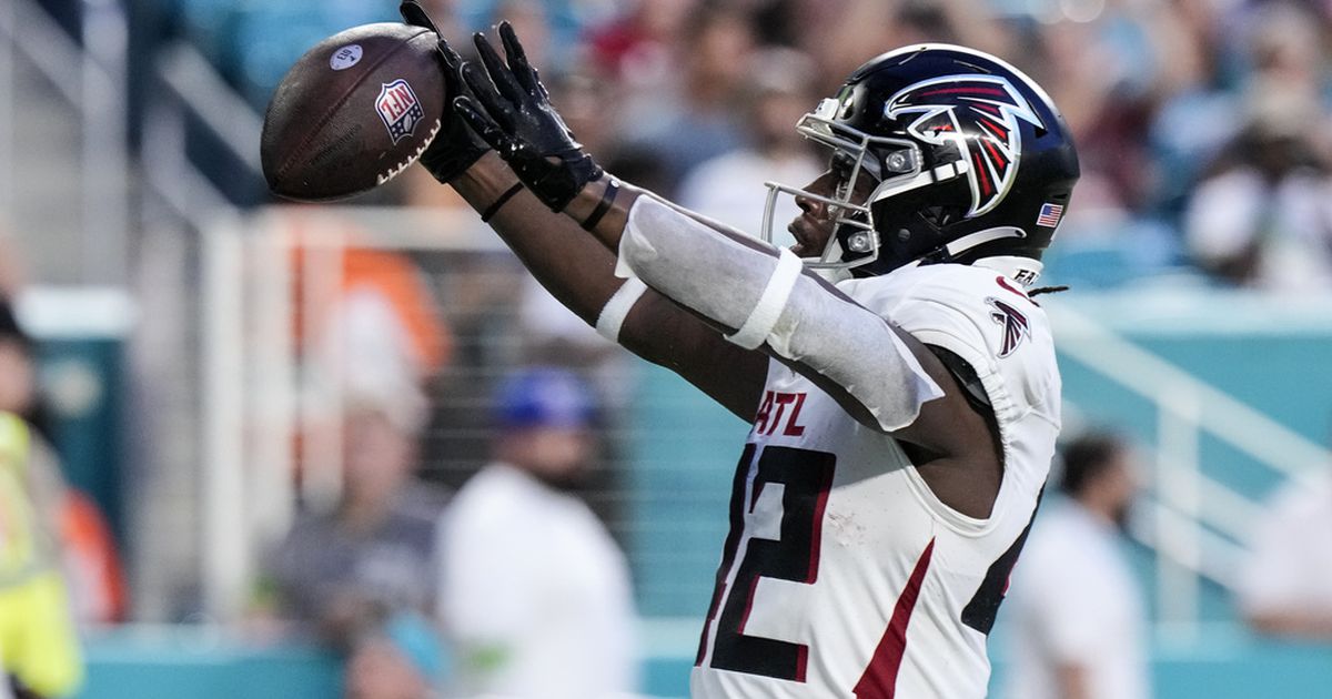 Photos: Falcons beat Dolphins in first exhibition game