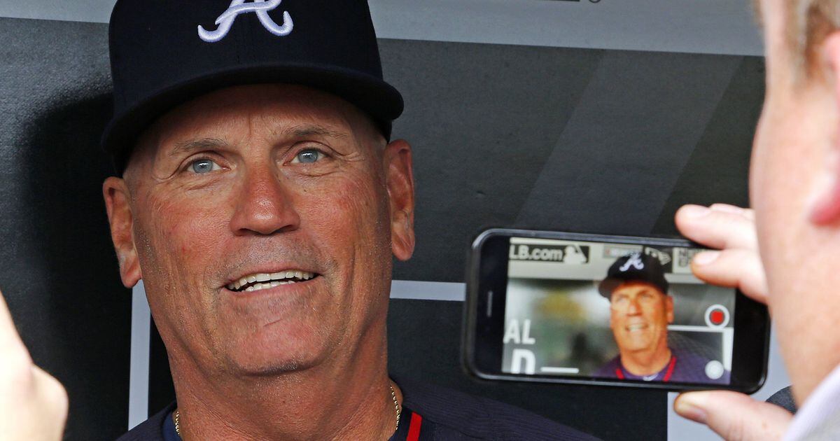 At 61, 'late-bloomer' Snitker savors shot as Braves manager