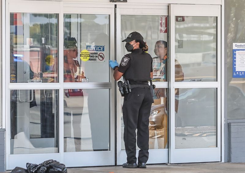 The scene was outside a Goodwill hiring center in the Avondale Crossing shopping center.