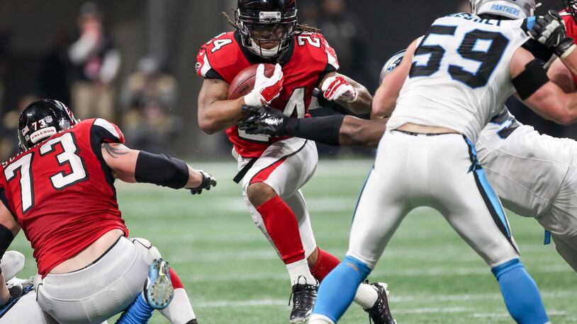 Ex-Falcons RB Devonta Freeman signing 1-year deal with Giants