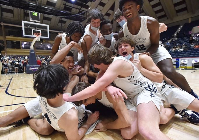 State finals coverage: 2A boys - Columbia vs. Pace Academy