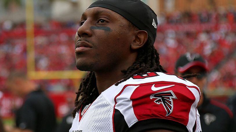 Falcons release Roddy White after 11 seasons