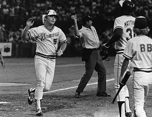 Atlanta Braves Bob Horner (5) in action during a game from his