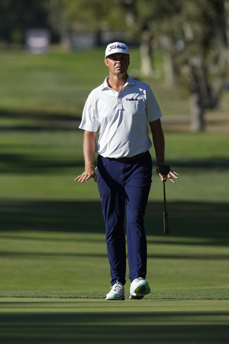 Patton Kizzire reacts after putting on the12th green during the third round of the Procore Championship golf tournament at the Silverado Resort North Course, Saturday, Sept. 14, 2024, in Napa, Calif. (AP Photo/Godofredo A. Vásquez)