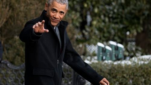 WASHINGTON, DC - JANUARY 07: President Barack Obama walks to Marine One on the South Lawn of the White House on January 7, 2017 in Washington, DC. (Photo by Shawn Thew - Pool/Getty Images)