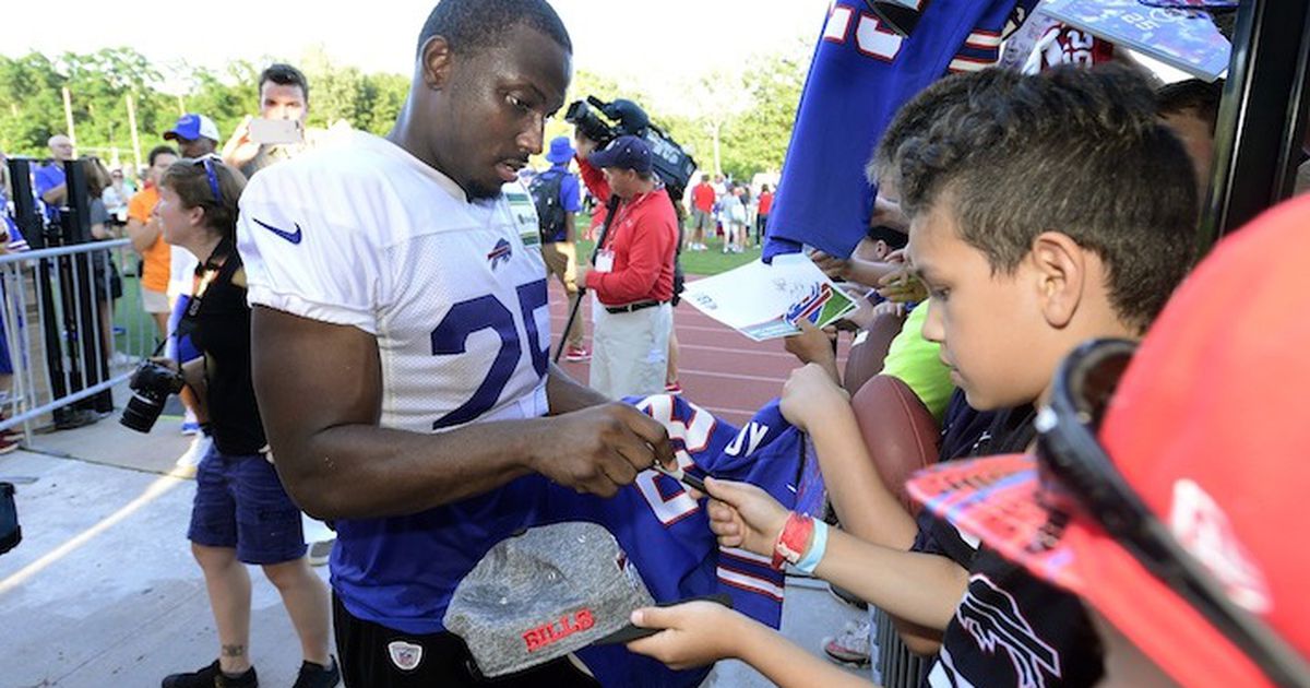 LeSean McCoy, nicknamed Shady, American NFL running back for the Buffalo  Bills.…