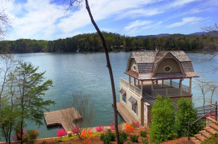 See Nick Saban $11 million Lake Burton home