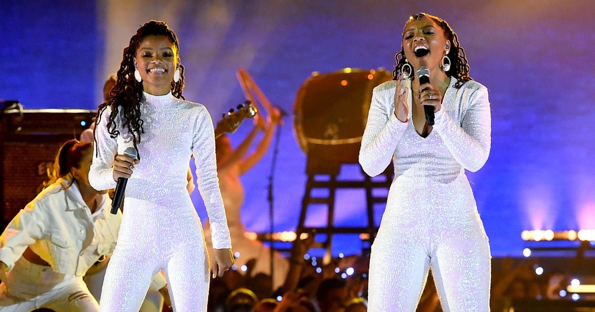 Gladys Knight, Chloe x Halle energize Super Bowl pregame show