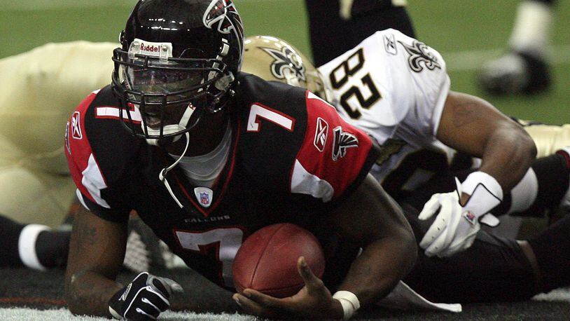Michael Vick Returns For Falcons Final Game In The Georgia Dome