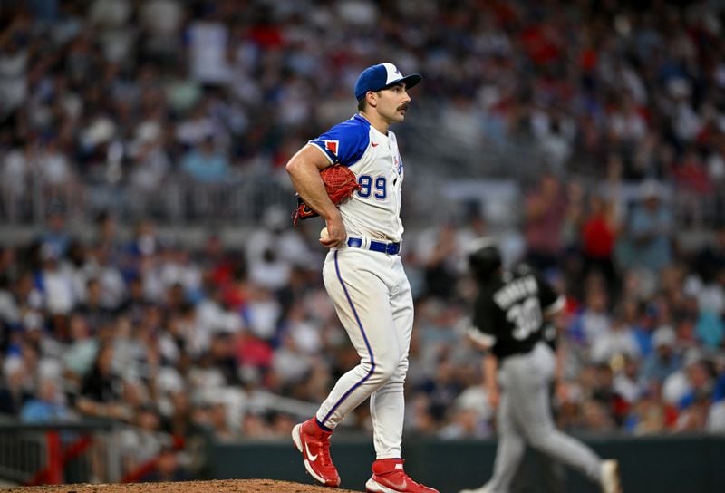 Braves starting pitcher Spencer Strider regroups after allowing a solo homer by Chicago White Sox third baseman Jake Burger during the sixth inning. (Hyosub Shin / Hyosub.Shin@ajc.com)