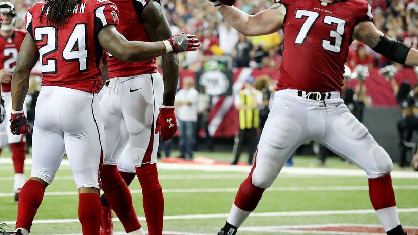 Falcons release right tackle Ryan Schraeder