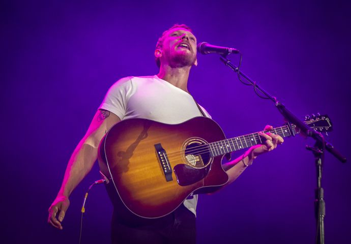 Atlanta, Ga: Matt Maeson screamed out the hits when he opened for Saturday night. Photo taken Saturday August 10, 2024 at Mercedes Benz Sadium. (RYAN FLEISHER FOR THE ATLANTA JOURNAL-CONSTITUTION)