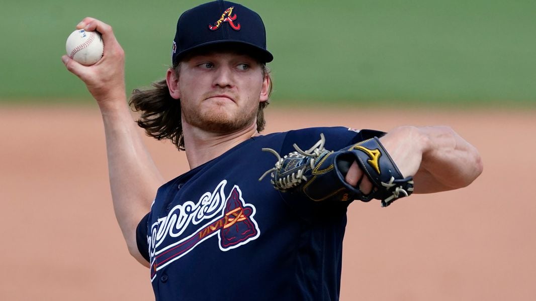 Atlanta Braves' Mike Soroka delivers a pitch during the first inning of a  baseball game against the New York Mets Friday, June 28, 2019, in New York.  (AP Photo/Frank Franklin II Stock