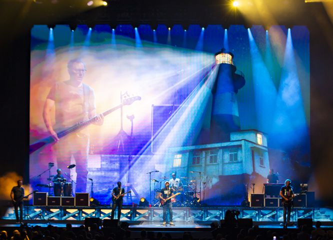 Hootie and the Blowfish rocked out for a packed crowd at Ameris Bank Amphitheatre on the Summer Camp with Trucks tour Friday September 20, 2024, in Alpharetta. (Photo: Ryan Fleisher for The Atlanta Journal-Constitution) 