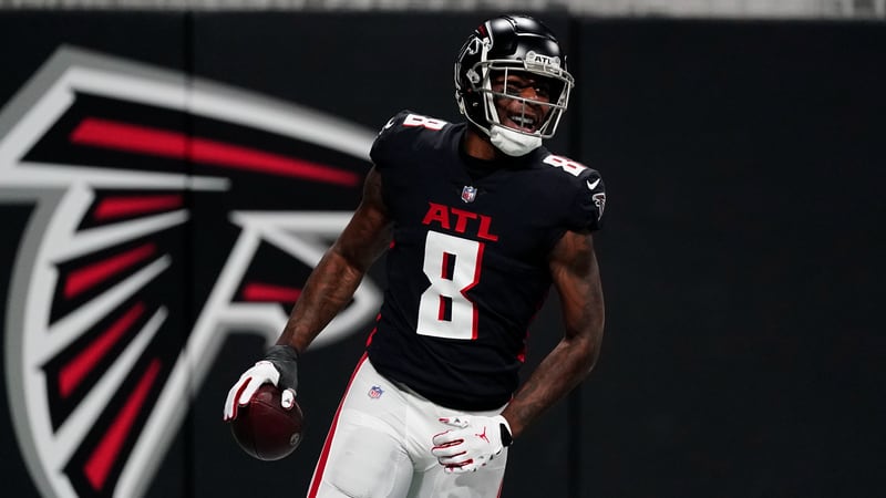 Atlanta Falcons tight end Kyle Pitts (8) runs into the end zone against the Tampa Bay Buccaneers during the first half of an NFL football game, Sunday, Dec. 5, 2021, in Atlanta. (AP Photo/John Bazemore)