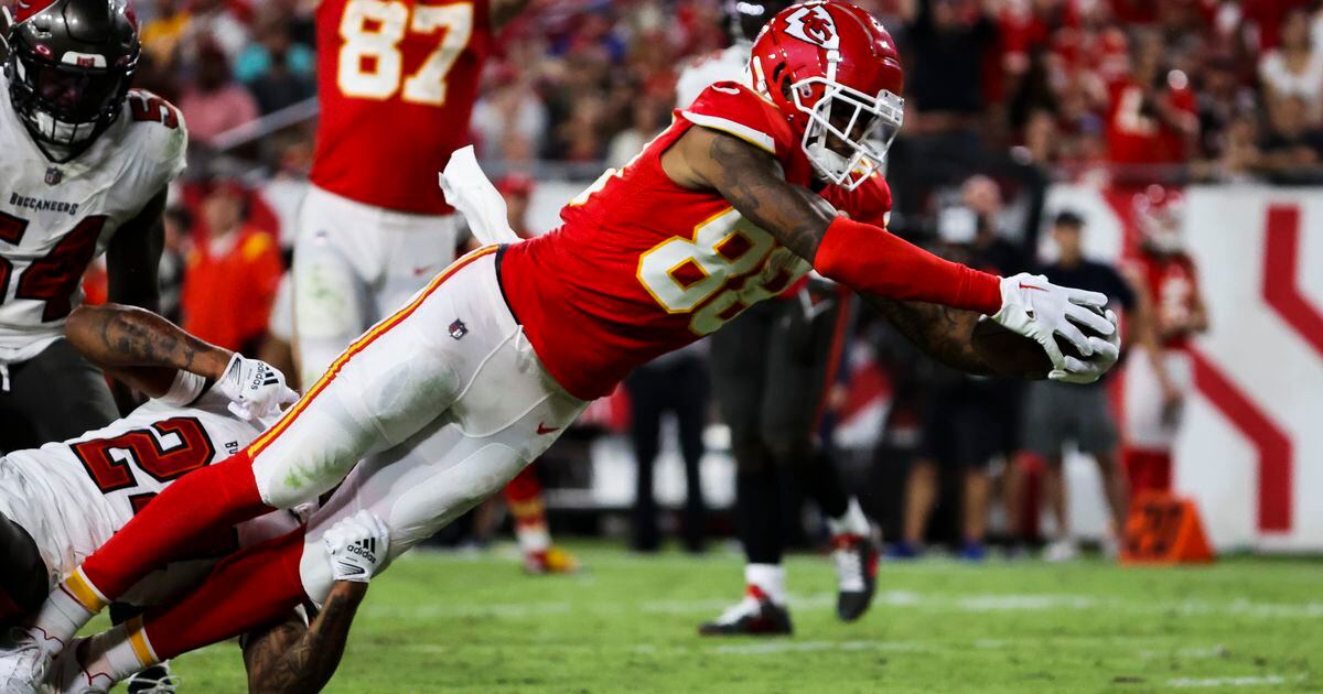 Chiefs TE Jody Fortson on active roster for AFC Championship