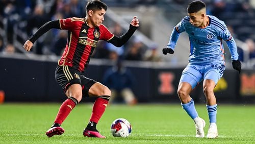 Atlanta United forward Luiz Araújo #10 dribbles during the first half of the match against New York City FC at Yankee Stadium in Bronx, NY on Saturday April 8, 2023. (Photo by Mitchell Martin/Atlanta United)