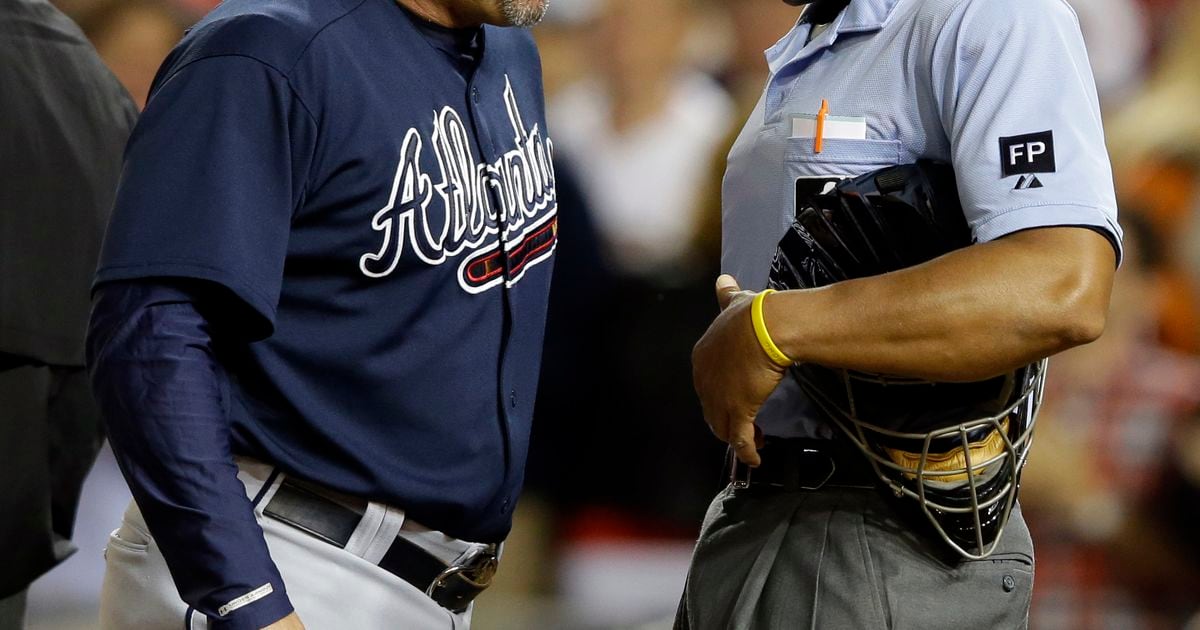 MLB umpire Bucknor follows dream