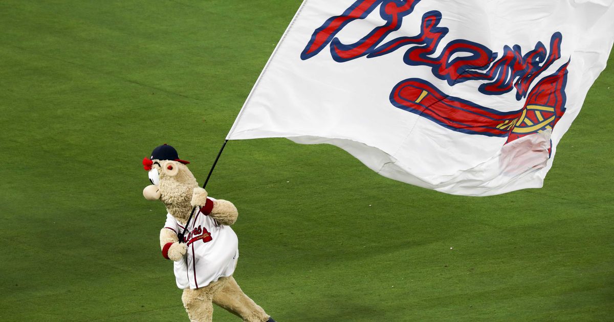 MLB reverses mascot rule for 2020