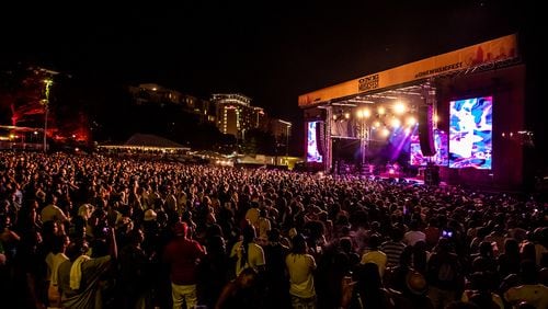 Revelers enjoy the sounds at ONE Musicfest in 2021. This fall's festival takes place October 28 and 29 at Piedmont Park. 
(Courtesy ABV Gallery)