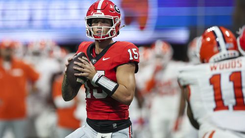 Georgia quarterback Carson Beck (15) prepares to pass during the second half against Clemson at Mercedes-Benz Stadium, on Saturday, Aug. 31, 2024, in Atlanta. Georgia won 34-3. (Jason Getz / AJC)
