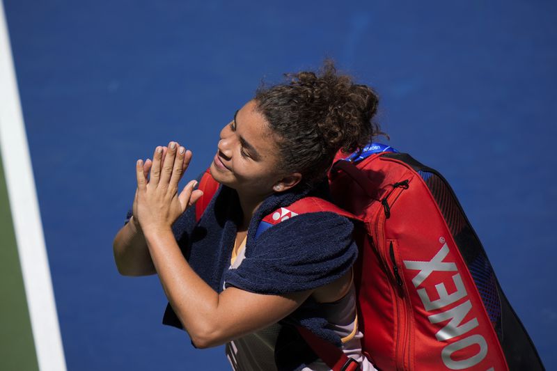 Jasmine Paolini, of Italy, reacts while leaving the court after losing to Karolina Muchova, of the Czech Republic, in their fourth round match of the U.S. Open tennis championships, Monday, Sept. 2, 2024, in New York. (AP Photo/Eduardo Munoz Alvarez)