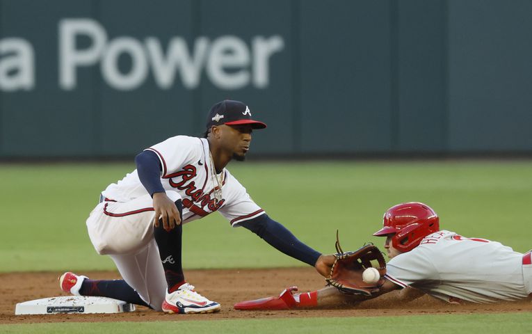 Braves Phillies NLDS 1