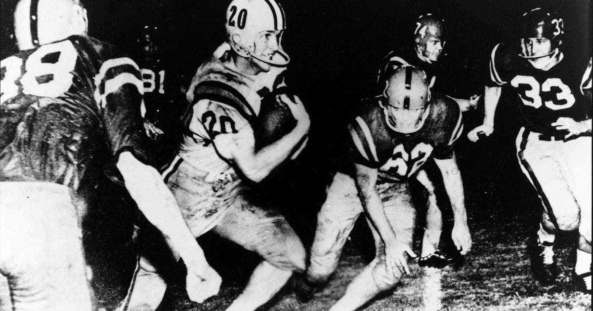 Former LSU running back, Heisman winner Billy Cannon dies at age 80 –  Crescent City Sports