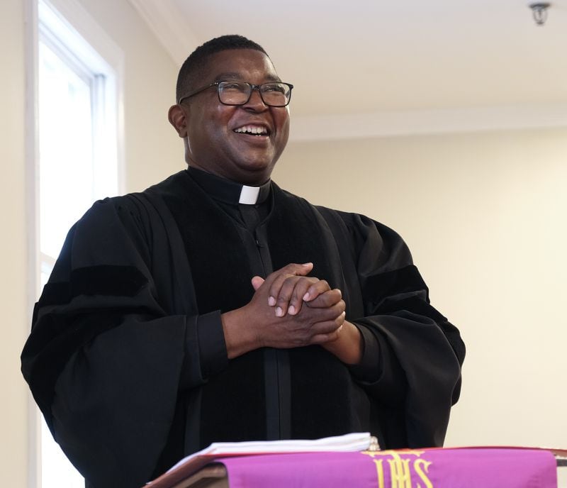 Dr. Sargent Nelson, the pastor at the New Thomson United Methodist Church in Thomson, GA, greets the congregation Sunday, February 18, 2024. (Nell Carroll for The Atlanta Journal-Constitution)