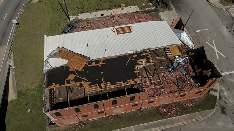 The business Chez What is seen after of Hurricane Helene moved through the area Friday, Sept. 27, 2024, in Valdosta, Ga. (AP Photo/Mike Stewart)