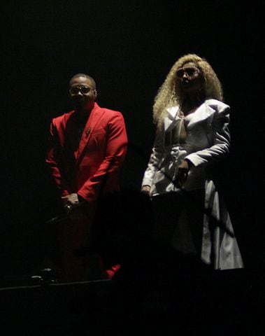 Mary J. Blige and Nas
