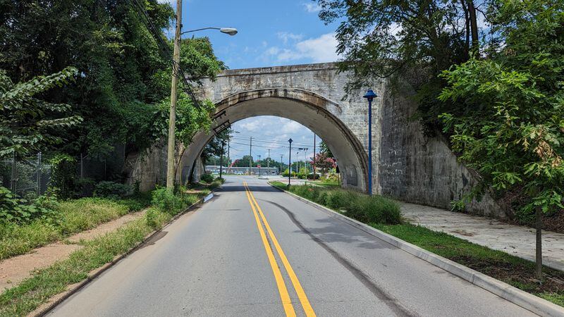 St. Elmo Avenue in South Chattanooga, where a streetcar line used to stand, is pictured Friday. (Photo Courtesy of Ben Sessoms)