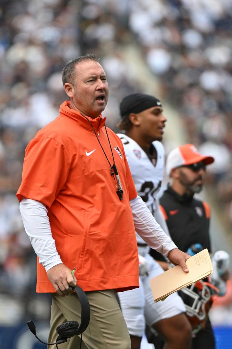 Bowling Green head coach Scot Loeffler reacts during the second quarter of an NCAA college football game against Penn State, Saturday, Sept. 7, 2024, in State College, Pa. (AP Photo/Barry Reeger)