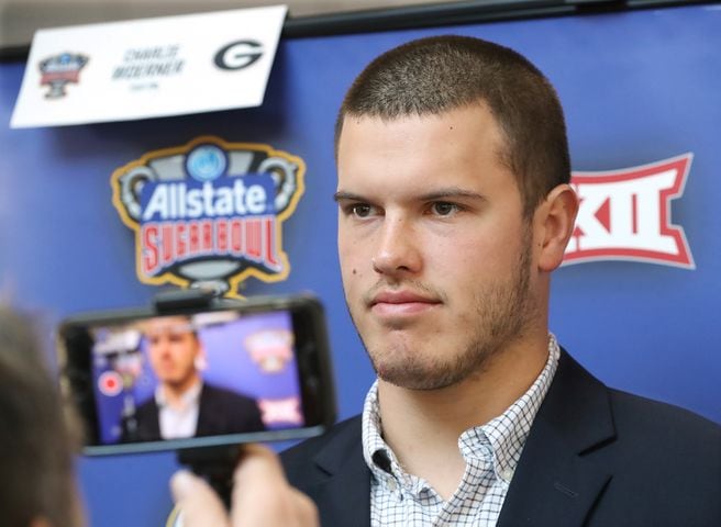 Photos: Bulldogs arrive at the Sugar Bowl