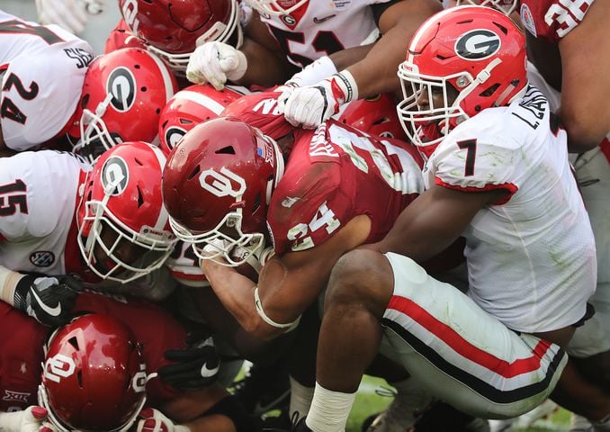 Photos: Bulldogs battle Sooners in Rose Bowl