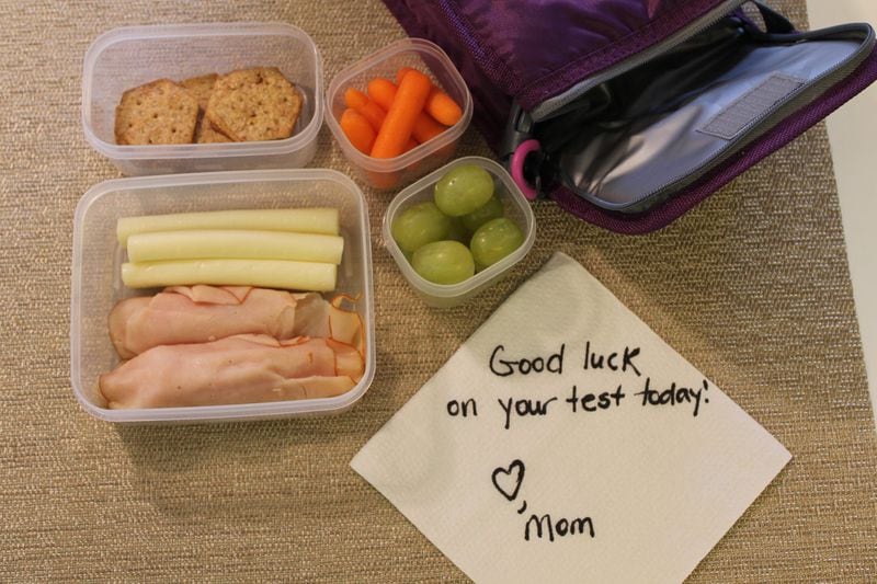 Personalize the lunch with a little note, as shown in this photo provided by Children’s Healthcare of Atlanta’s Strong4Life.