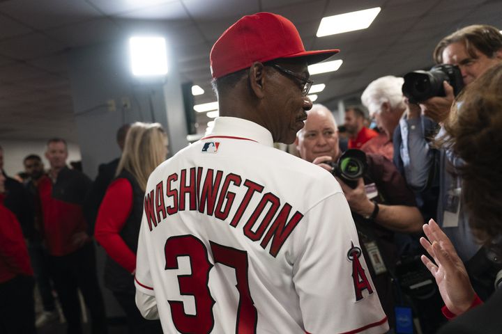 Photos: Ron Washington trades Braves gear for an Angels uniform