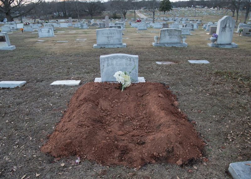 This was the scene College Park native Warren Bond walked up on Jan. 25, 2017. A film crew was using his mother’s grave site for a shoot unbeknownst to him. The city has since banned permits for filming at cemeteries. (Courtesy of Warren Bond)