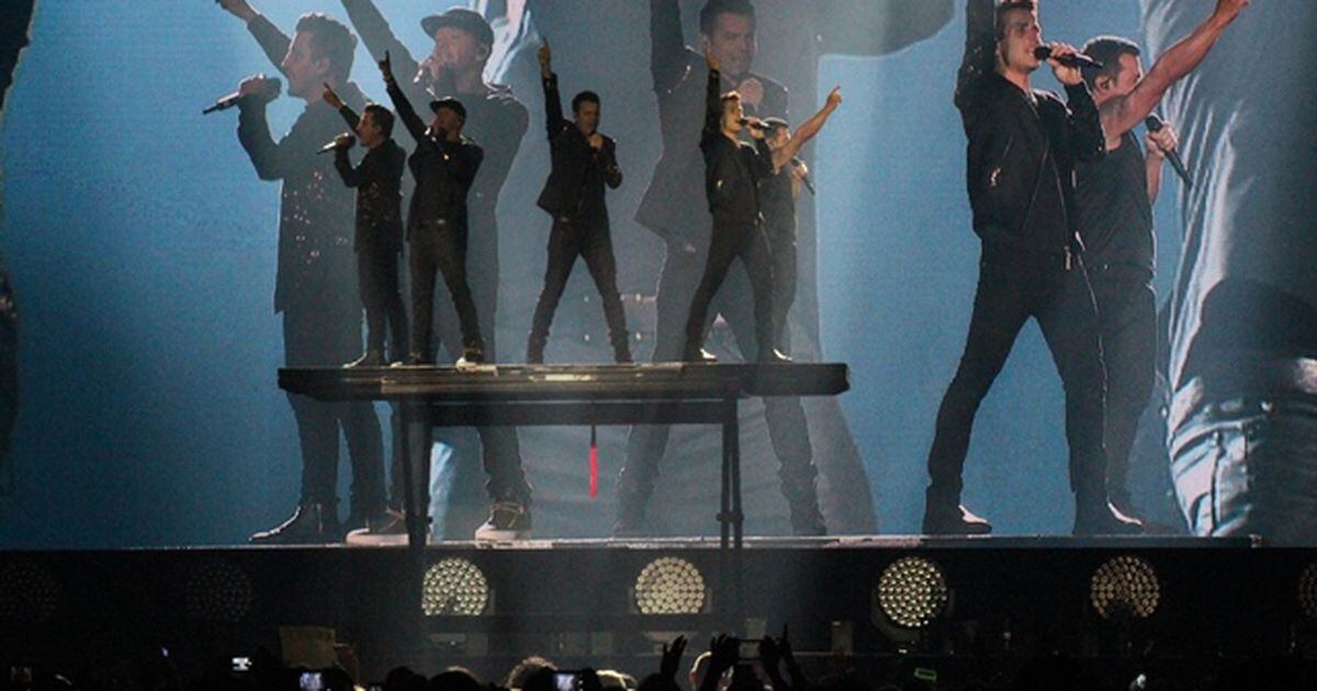 Concert review and photos: New Kids on the Block, Paula Abdul