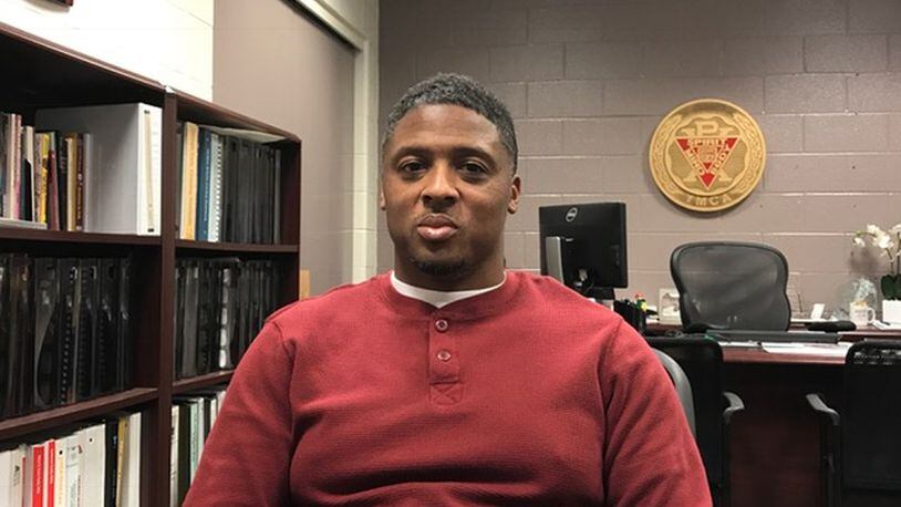 Warrick Dunn humbled to join Falcons Ring of Honor: 'I'll cherish it'