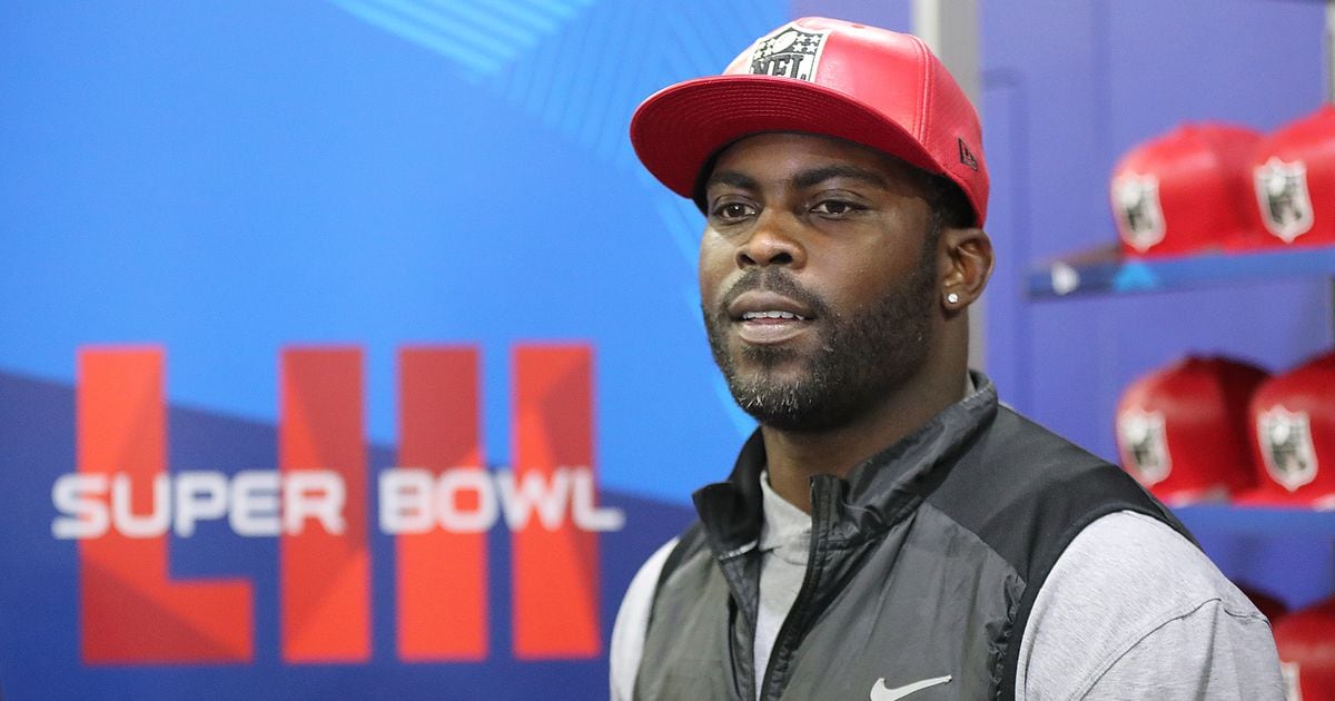 Former Falcons legend Michael Vick is coming out of retirement